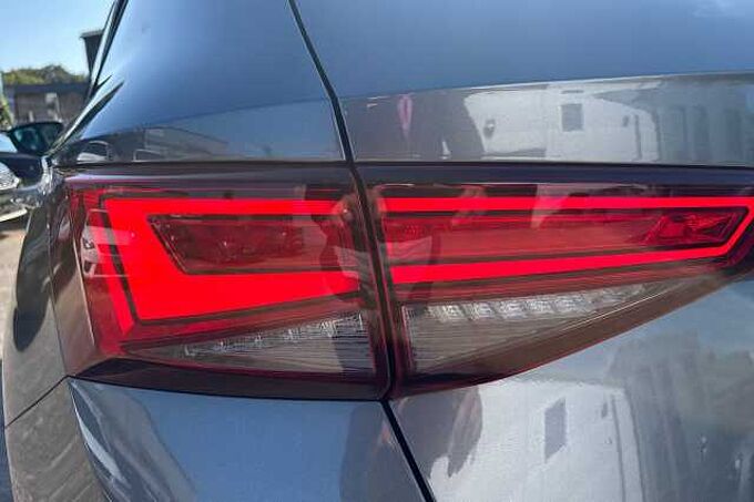 SEAT Ateca 1.5 TSI EVO FR Sport 5dr DSG