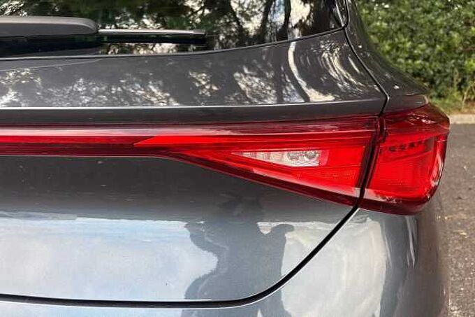 SEAT Leon 1.0 TSI EVO SE Dynamic 5dr