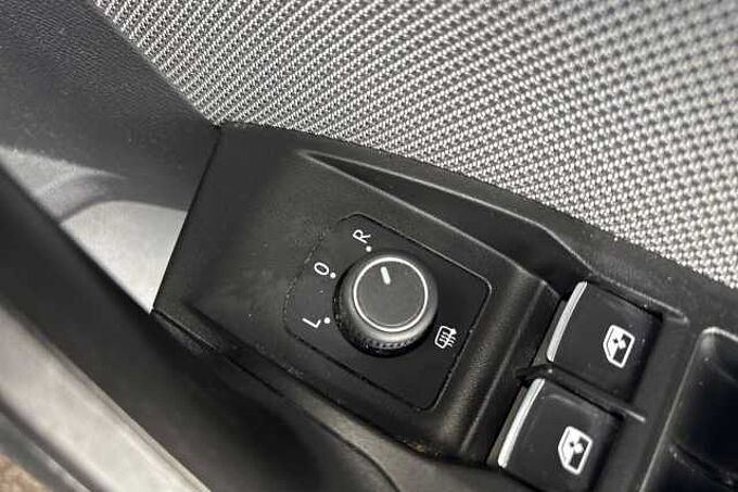 SEAT Leon 1.0 TSI EVO SE Dynamic 5dr