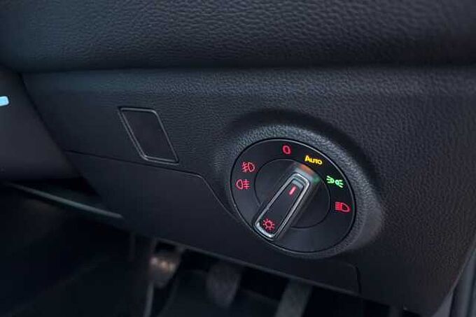 SEAT Arona 1.0 TSI 110 FR Red Edition 5dr