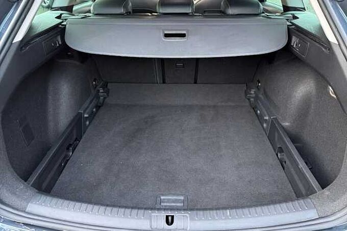 SEAT Leon 1.5 eTSI 150 Xcellence 5dr DSG