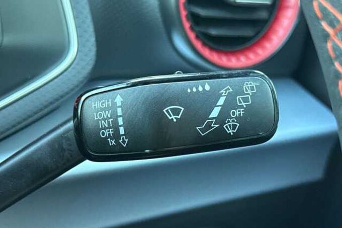 SEAT Arona 1.0 TSI 110 FR Sport 5dr DSG