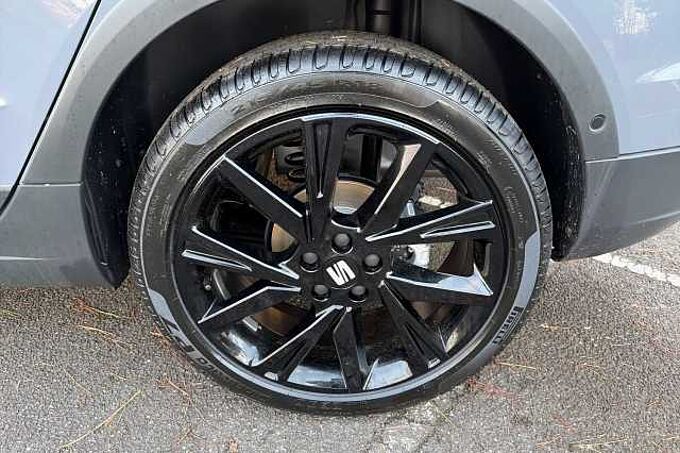 SEAT Arona 1.0 TSI 115 FR Black Edition 5dr