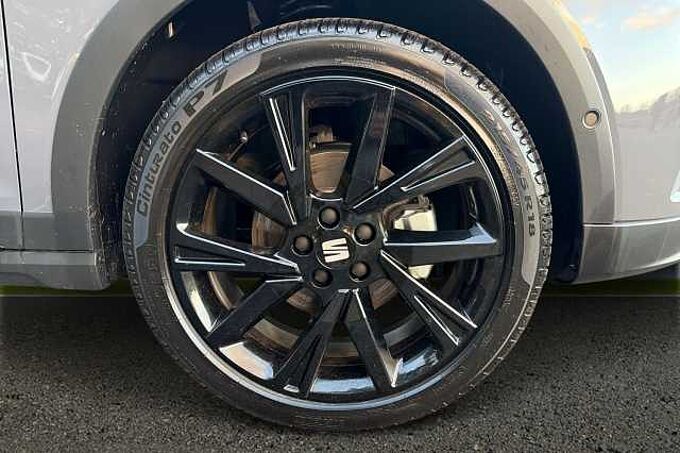 SEAT Arona 1.0 TSI 115 FR Black Edition 5dr